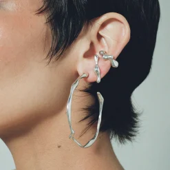Tomfoolery Silver Sculptural Onda Stud New