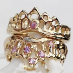 Tomfoolery Single Pink Sapphire Mermaid Crown Ring Hot