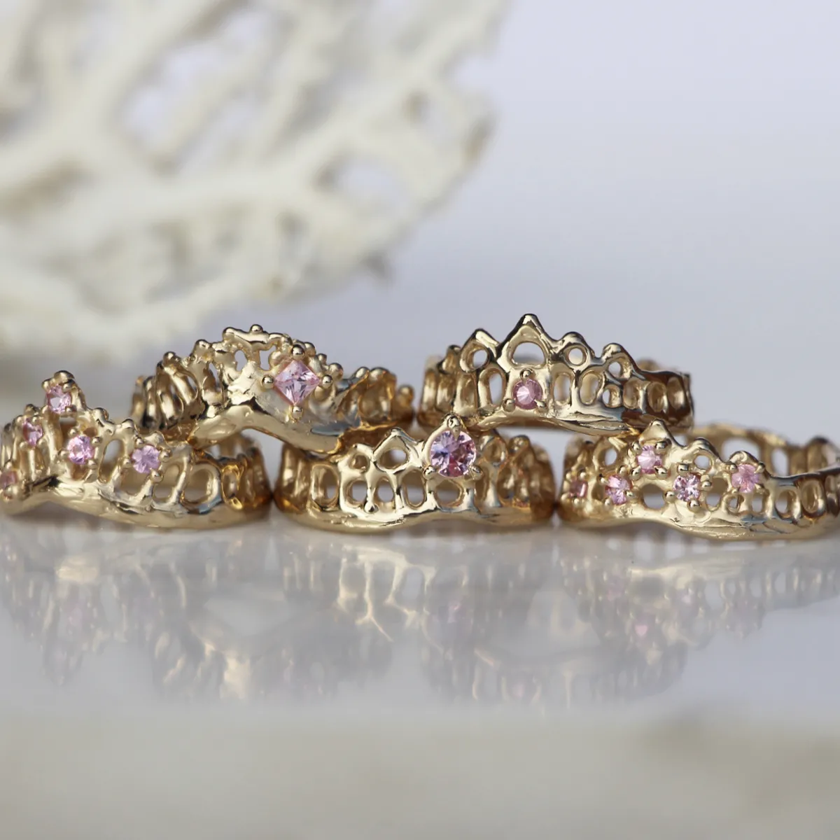 Tomfoolery Single Pink Sapphire Mermaid Crown Ring Hot