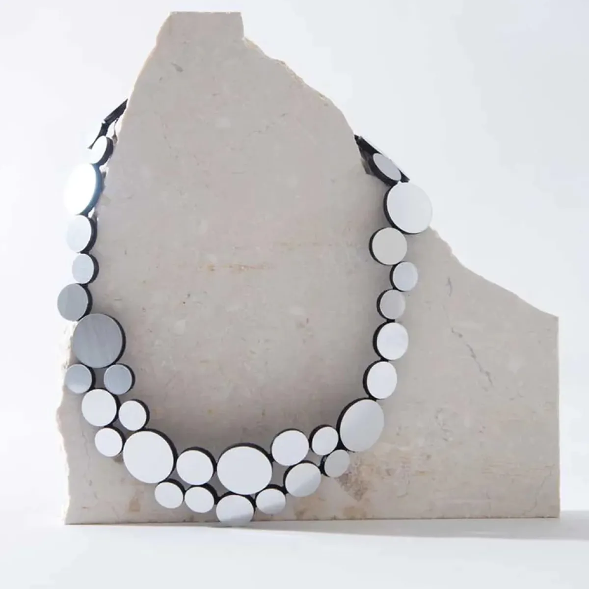 Tomfoolery Small Abstraction Necklace Silver Hot