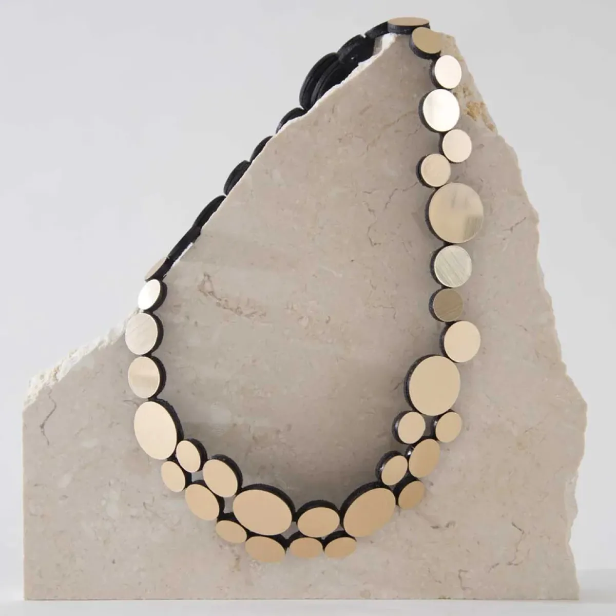 Tomfoolery Small Abstraction Necklace Silver Hot