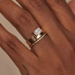 Tomfoolery Small Graduated Diamond Band Hot