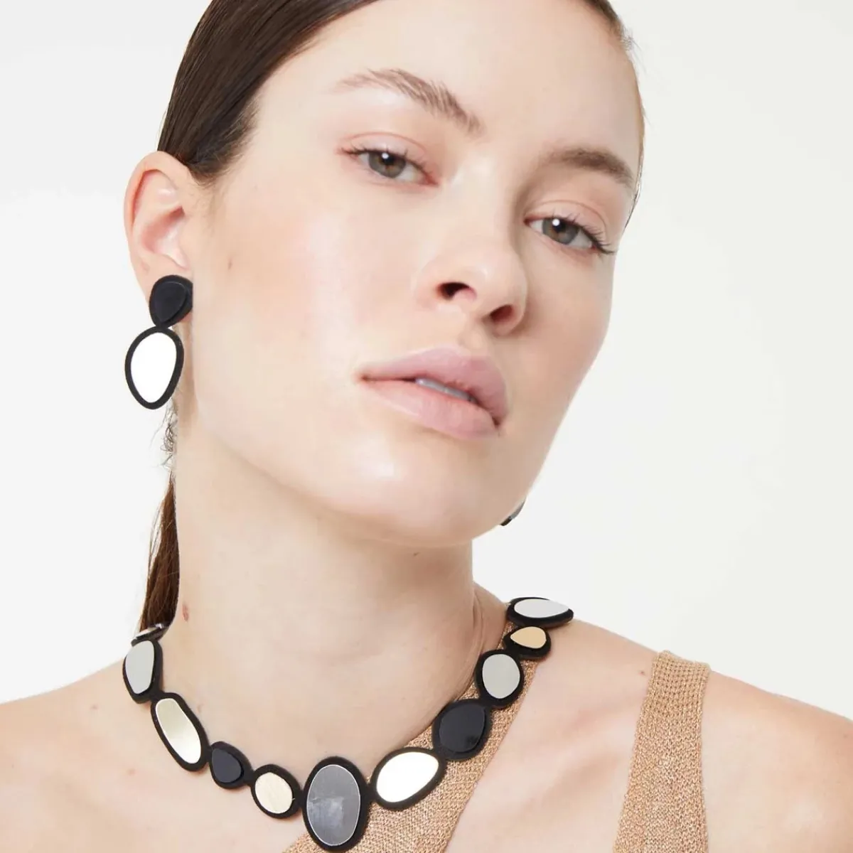 Tomfoolery Small Stone Necklace Silver, Black & Gold Outlet