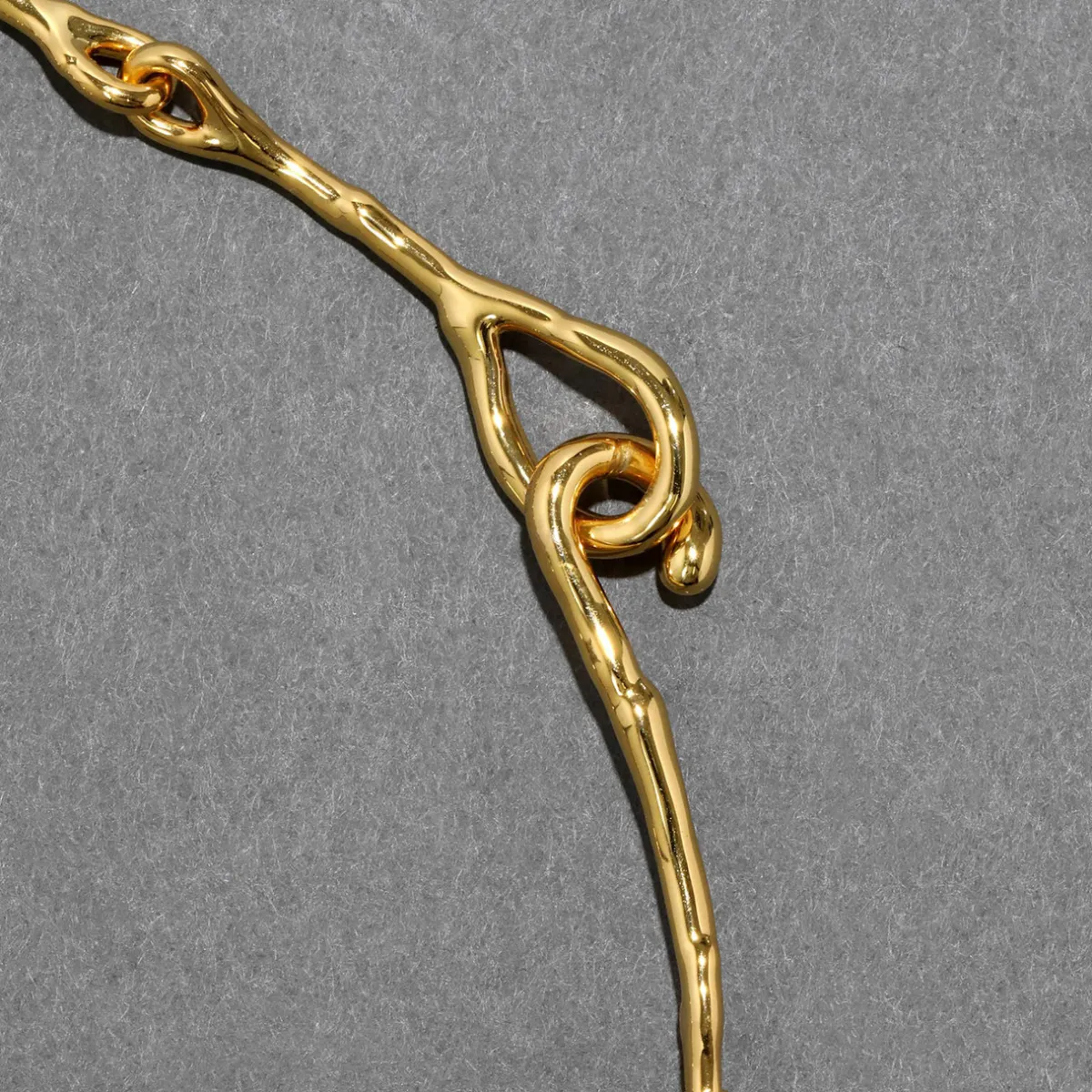 Tomfoolery Solanales Gold Crystal Intertwined Necklace Best