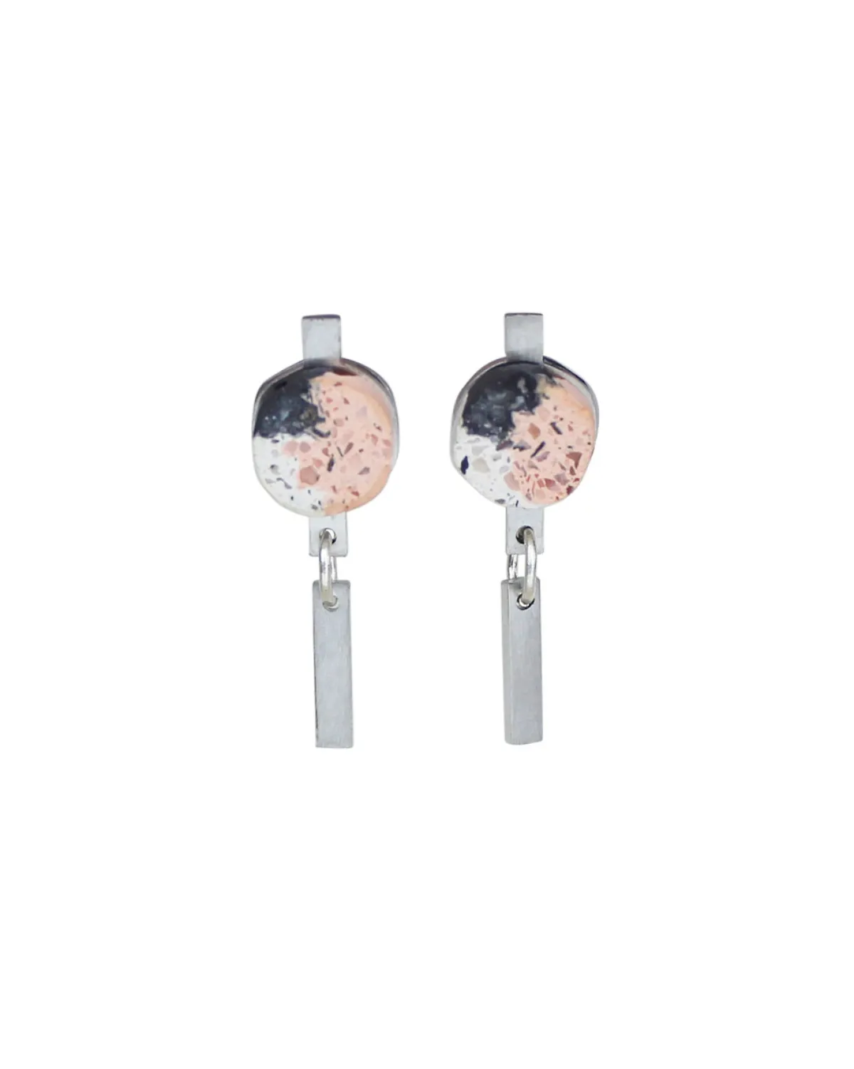 Tomfoolery Spar Earrings in Coral Hot
