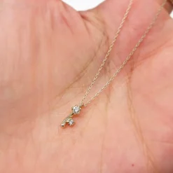 Tomfoolery Stem Of Flower Necklace with White Diamond Fashion