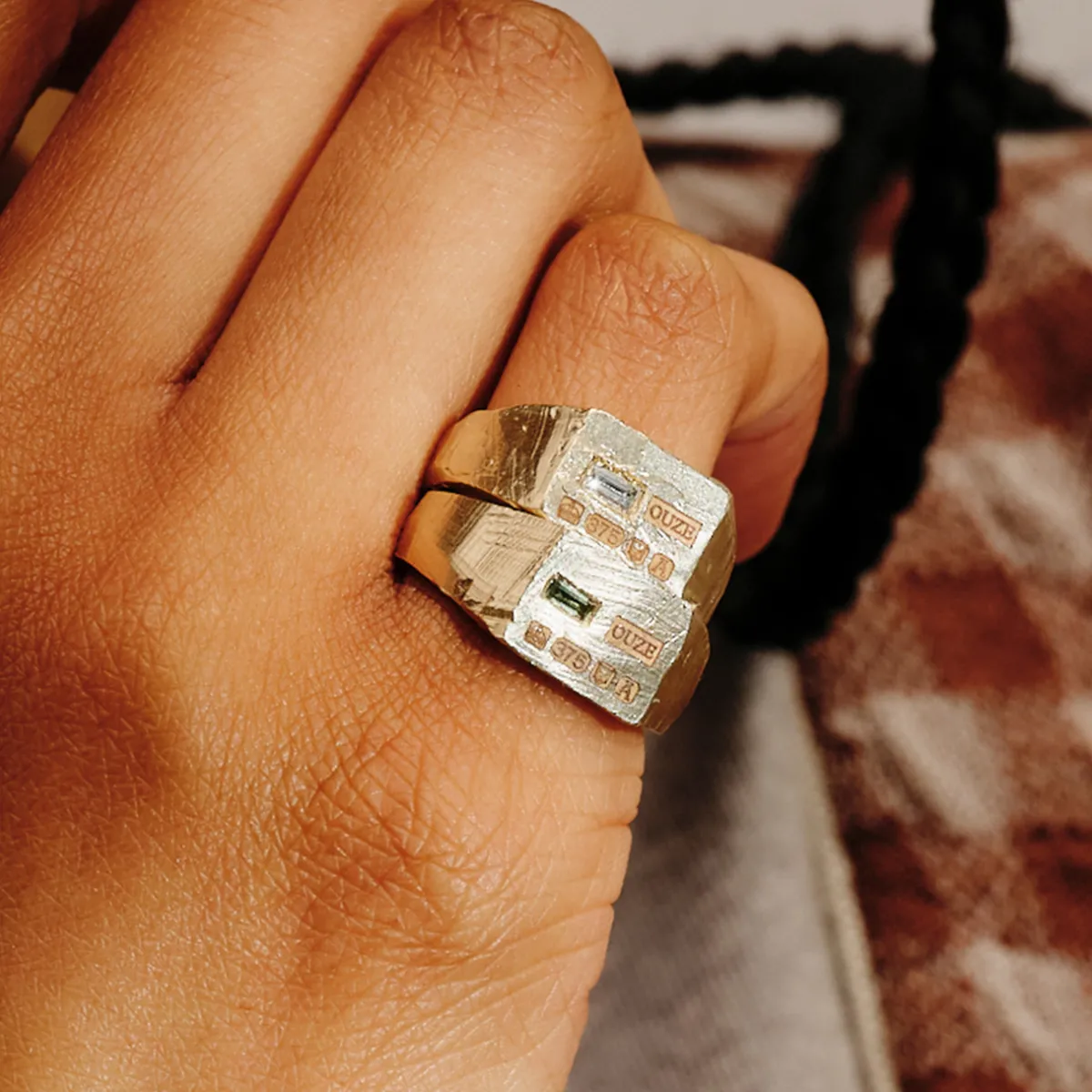 Tomfoolery tf Exclusive Peti Hallmark Green Sapphire Signet Ring Hot