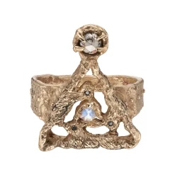 Tomfoolery Three Hares Mystic Triangle Art Ring Outlet