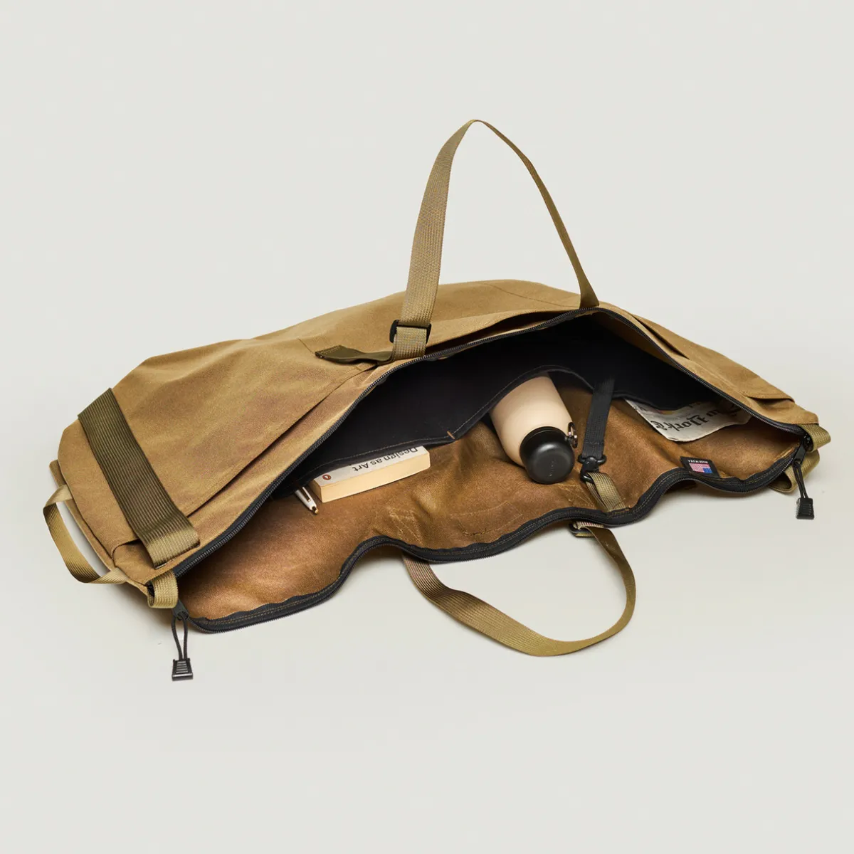 Tomfoolery Traveler Duffle Large Bag in Tan Hot