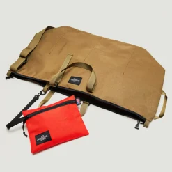 Tomfoolery Traveler Duffle Large Bag in Tan Hot