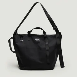 Tomfoolery Traveler Duffle Medium Bag in Black(Out of Stock) Outlet