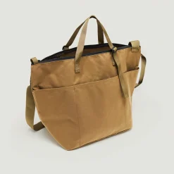 Tomfoolery Traveler Duffle Medium Bag in Khaki Fashion