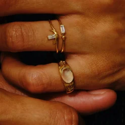 Tomfoolery VORA Baguette Gem Gold Ring New