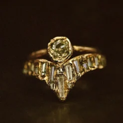 Tomfoolery X White Baguette Diamond Scatter Point V Shape Ring New
